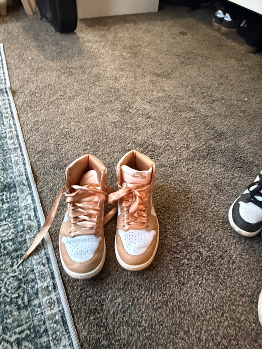 Nike Women's High-Top Sneakers in Rose Gold and White